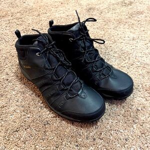 Columbia Men’s 14 Hiking Boot